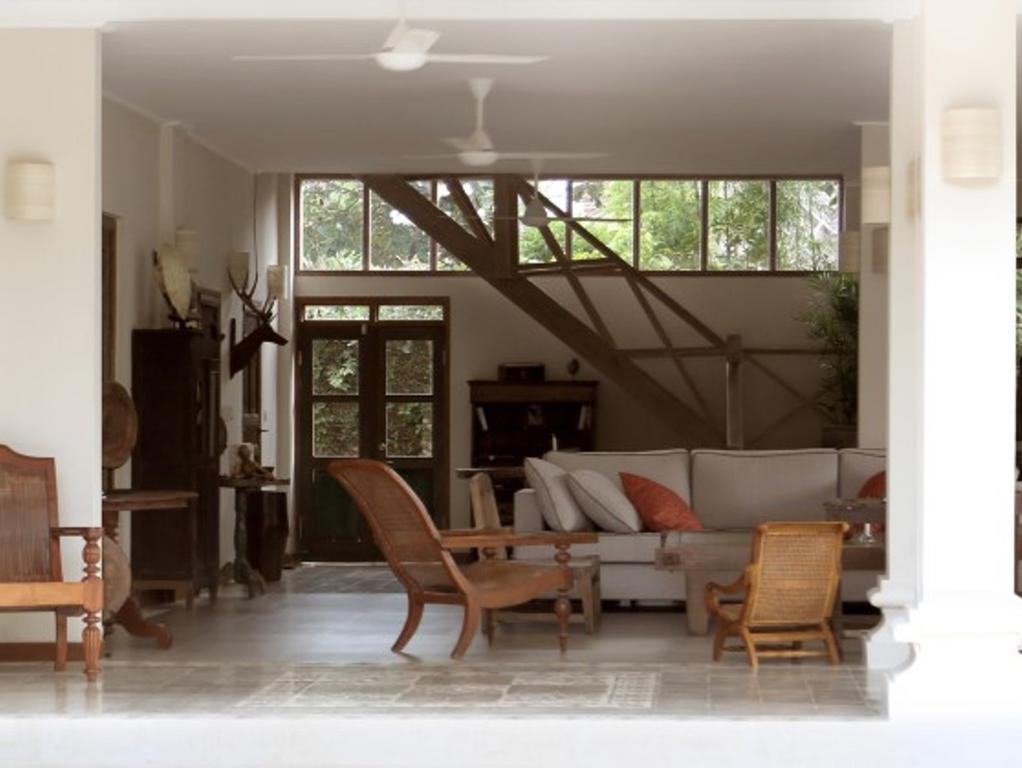 Villa Varuna Legian Chambre photo
